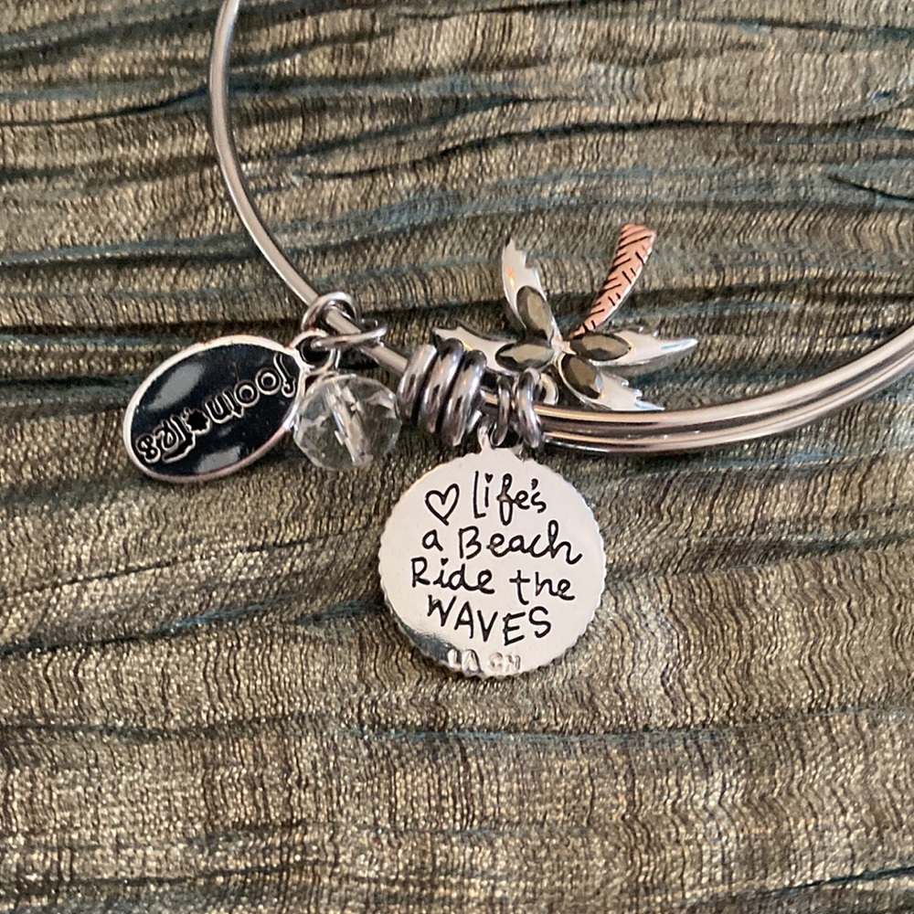 Beach Bangle - Picture 3 of 4